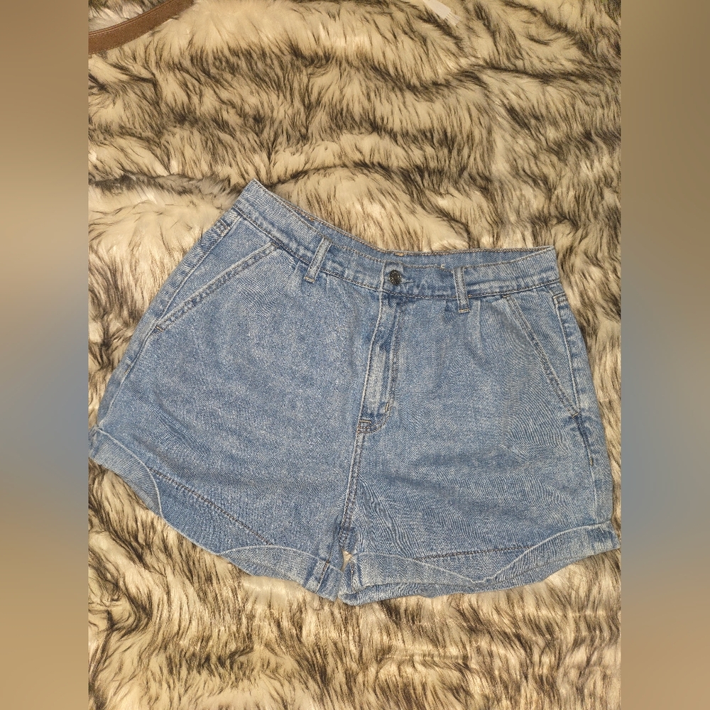 American Eagle Outfitters Light Blue Jean Mom Shorts